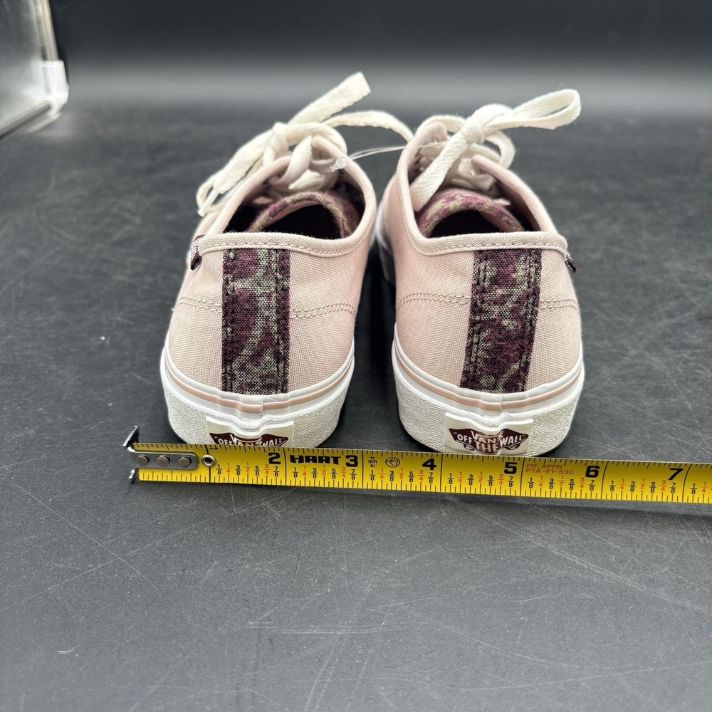 Women's Vans Pink Camden Shoes, Purple Design on Back &Tongue, Size 8 US - Picture 9 of 9